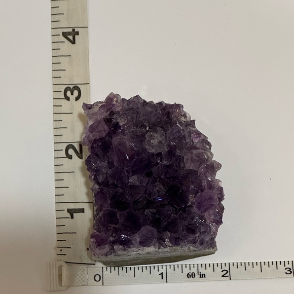 Self standing Amethyst - Picture 10 of 10